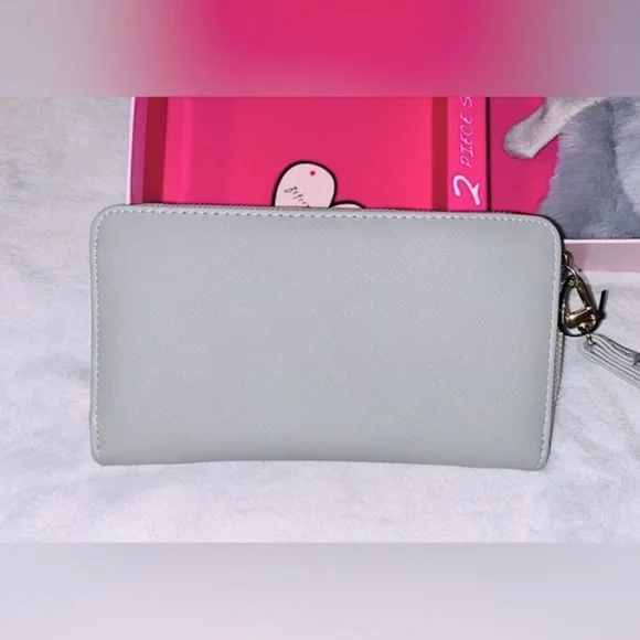 BETSEY JOHNSON SET Matching Wallet & Gloves NEW - Picture 3 of 9